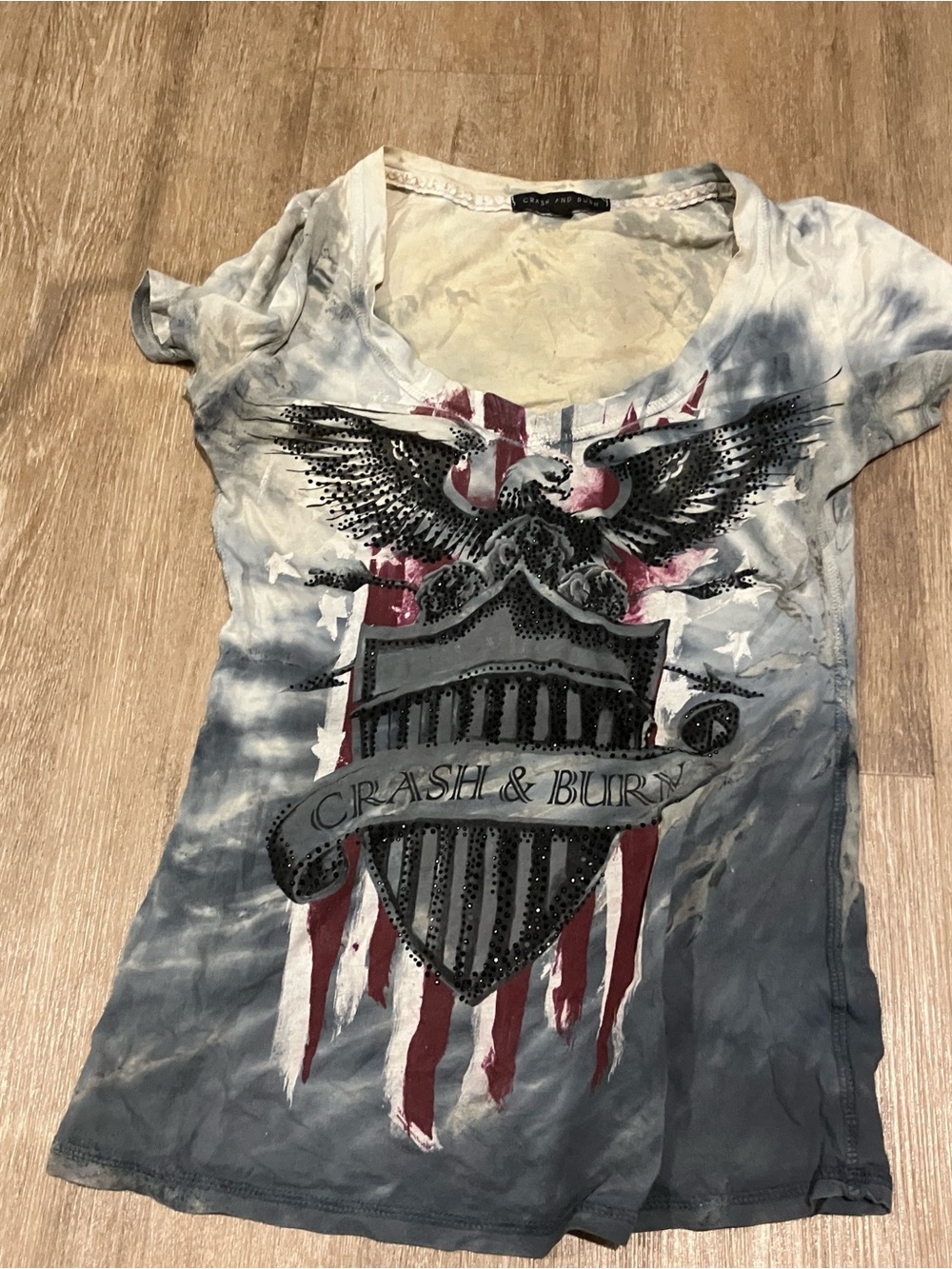 Crash & Burn Graphic Eagle American gemstone Flag Tee XS